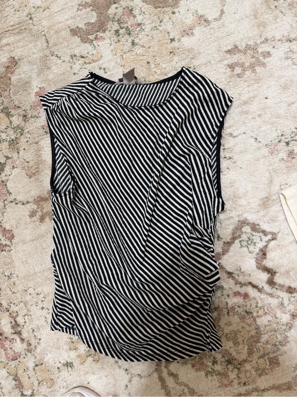 H&M Black & White Diagonal Stripe Sleeveless Top